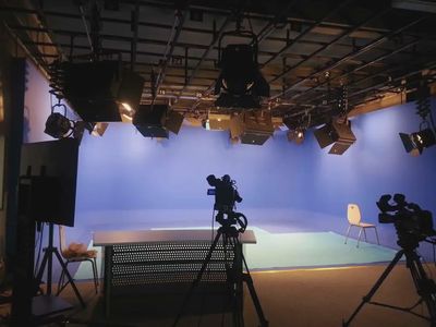 電視行業(yè)有序復(fù)工，政策幫扶節(jié)目出新，觀眾認(rèn)可度提升